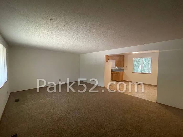 9118 114th St E — Photo 3