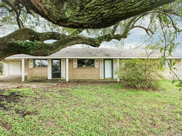 214 Lightning St, Sulphur, LA 70663