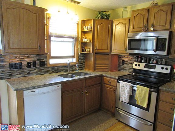 5th image of 2700 Shelley Cir