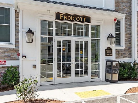 3rd image of 320 Middlesex Ave #E307