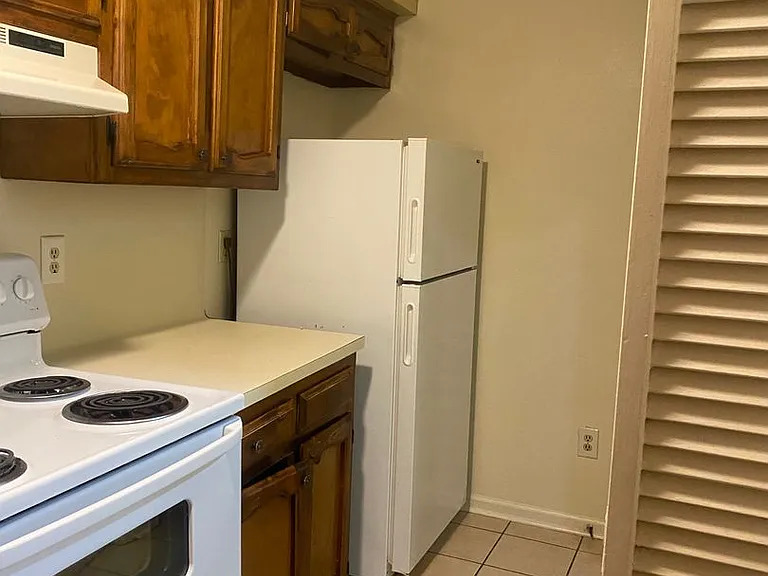8723 Gsri Ave — Photo 11