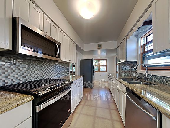 5th image of 1637 47th St