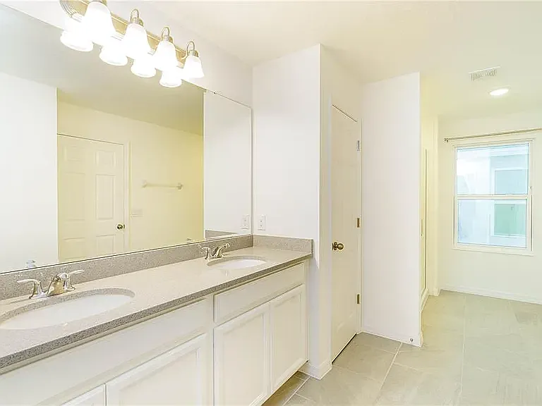 244 Hamlet Loop — Photo 12