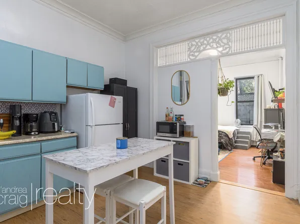 155 Amity Street image 1 of 6