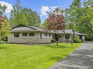 2249 E Broad St, Columbus, OH 43209