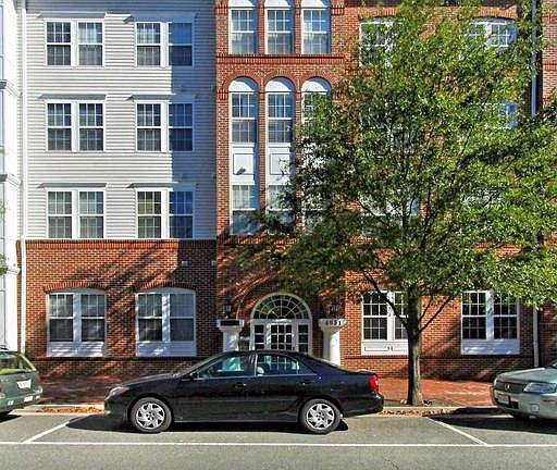 3rd image of 4951 Brenman Park Dr APT 305