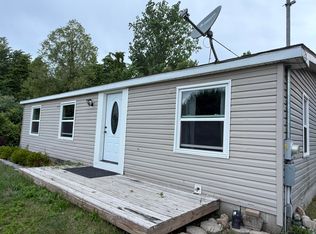 6039 126th Ave, Fennville, MI 49408