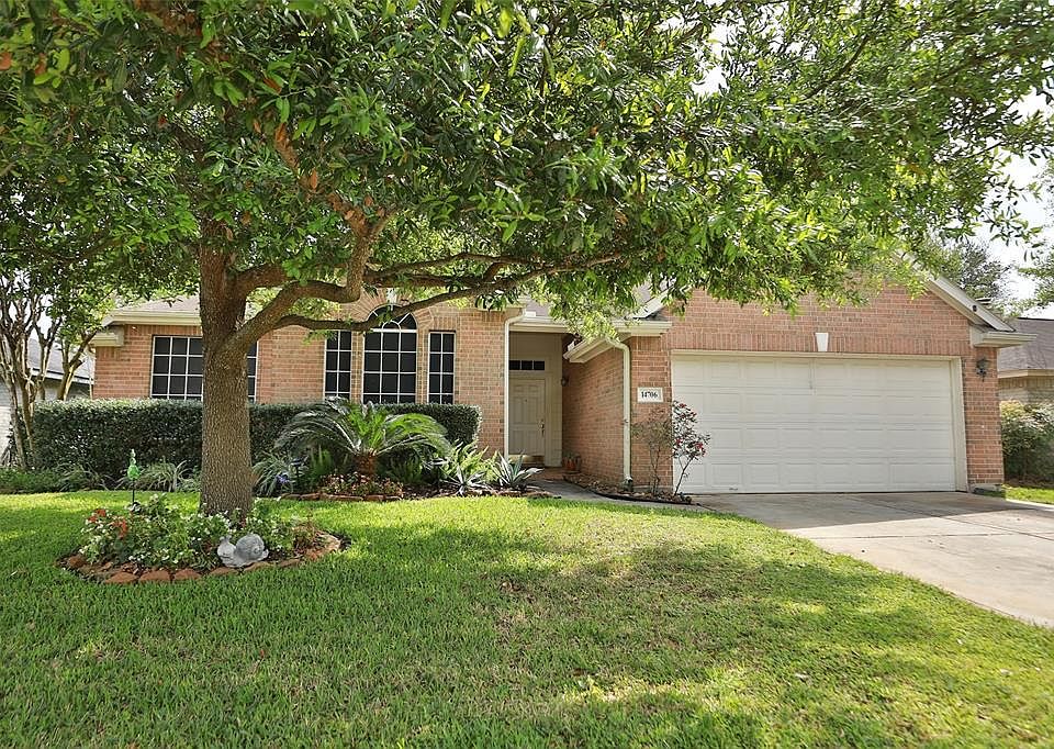 1st image of 14706 Plains River Dr