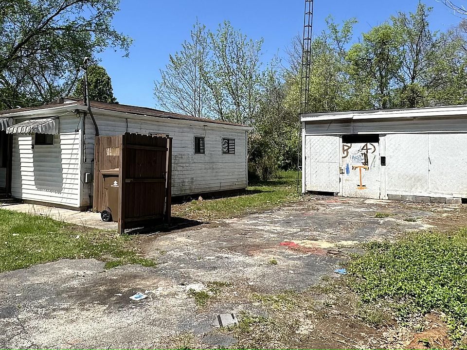 1st image of 329 Avenue B