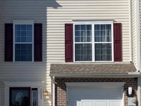 1209 Knob Run, York, PA 17408