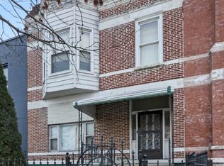 2707 W Warren Blvd, Chicago, IL 60612