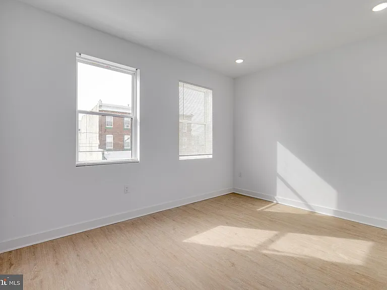 4153 Mantua Ave #3 — Photo 9
