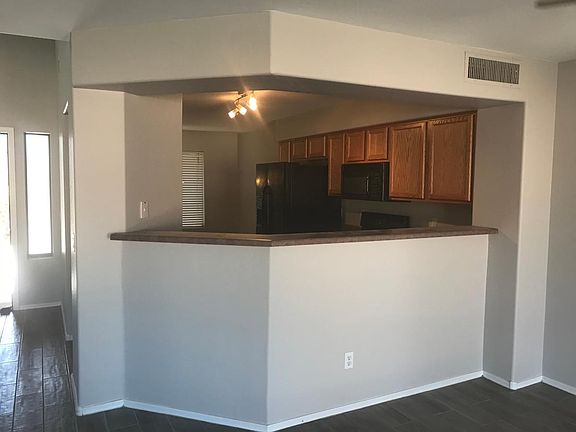 2nd image of 15868 W Yavapai St