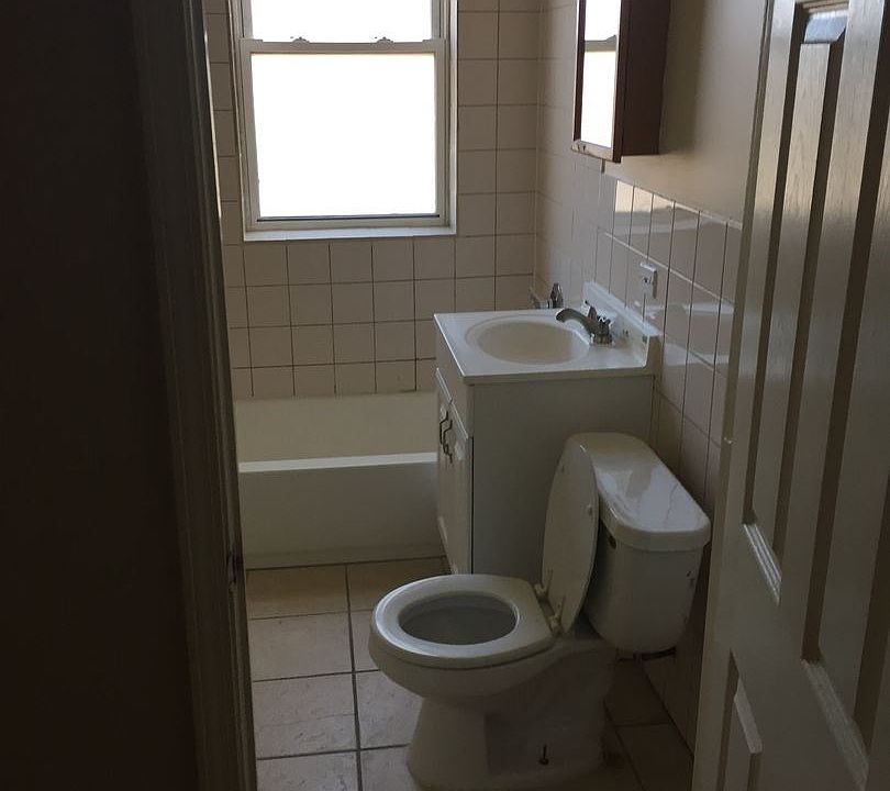 2nd image of 6900 S Stony Island Ave #3