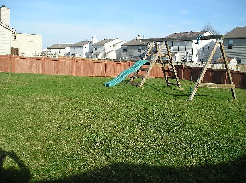 2nd image of 7850 Merdon Dr