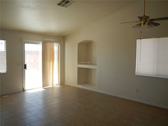 5th image of 705 Turtleback Dr #0