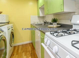 192 3rd St #1, Cambridge, MA 02141