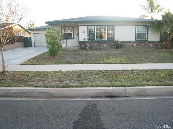 2nd image of 308 E Edna Pl