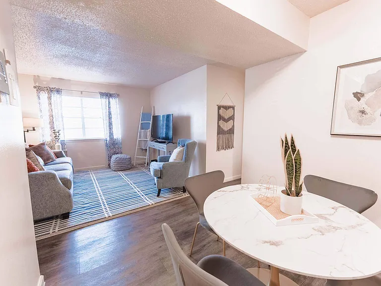 Cantera Apartments — Photo 22