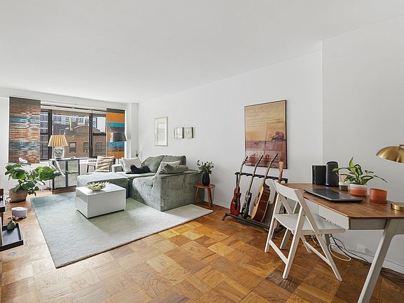 4th image of 85 Livingston St APT 5D