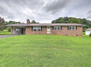 981 Island Rd, Blountville, TN 37617
