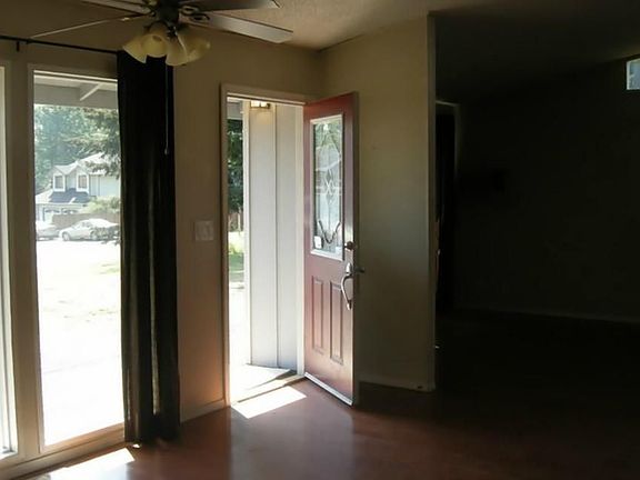 3rd image of 37525 39th Ave S