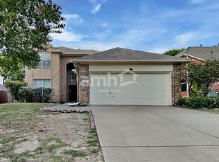 132 Julian Dr, Rockwall, TX 75087