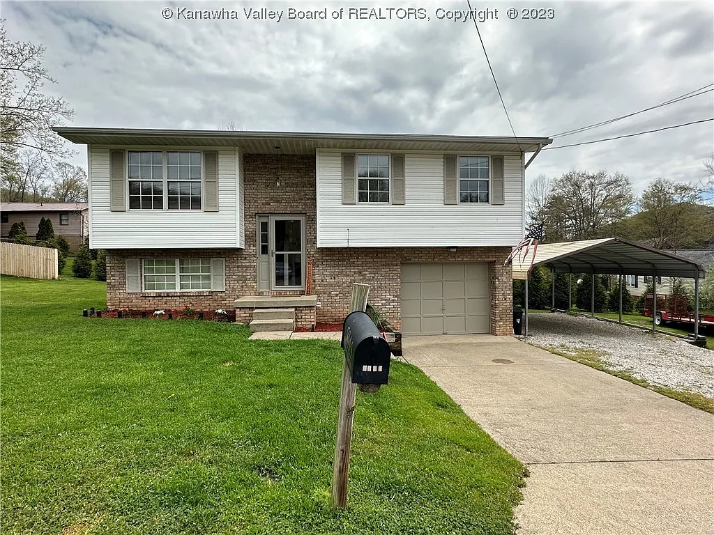 5044 Elmhaven Cir photo 1