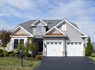521 Pioneer Ln, Freedom, PA 15042