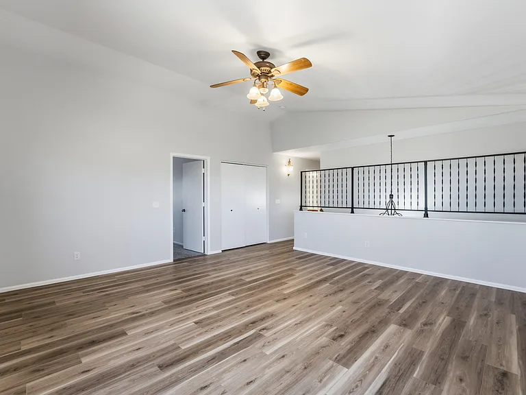 41628 W Hillman Dr — Photo 19