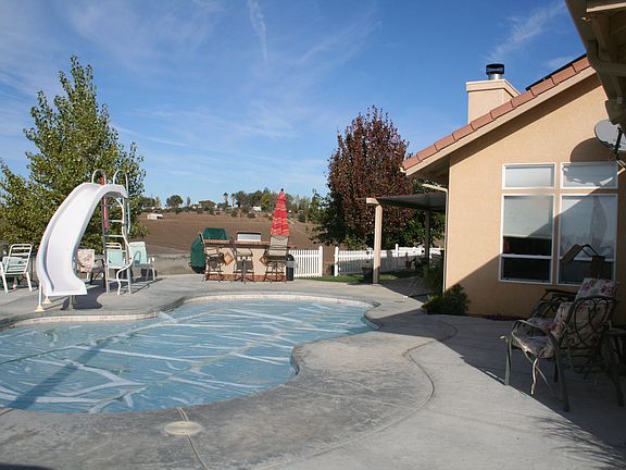 Pool 18 X 36, 7.5 feet deep