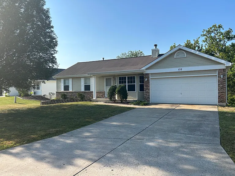 132 Christina Marie Dr — Photo 3