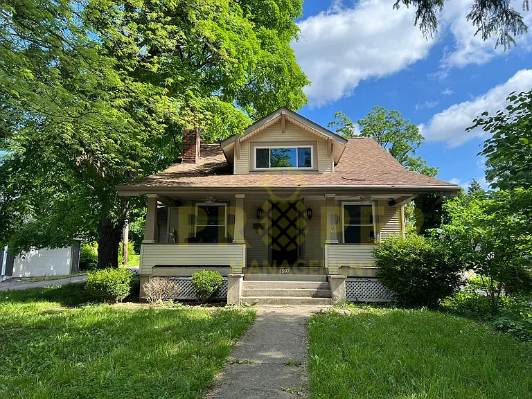 1597 Oakland Ave — Photo 1