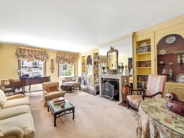 3 East 77th Street image 1 of 5