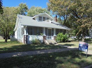 19 N Lafayette Ave, Chanute, KS 66720