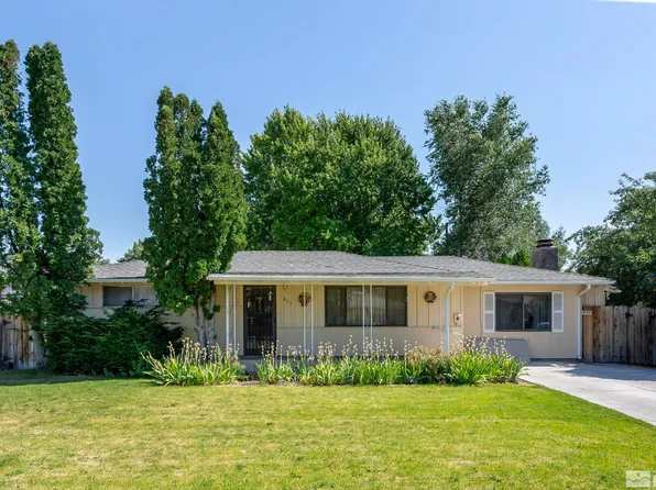 635 W Long St, Carson City, NV 89703