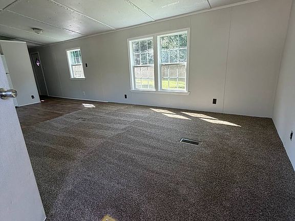 3rd image of 536 Abbott Rd Lot 10