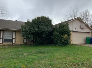 2034 Cedarwood Dr, Carrollton, TX 75007