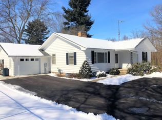 8769-28 Mi Rd, Albion, MI 49224