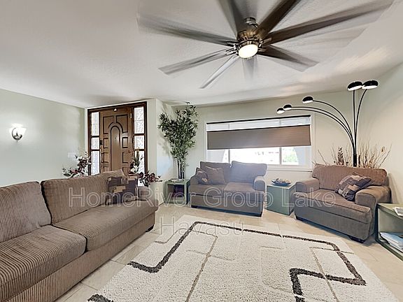 5th image of 2685 Castaway Dr