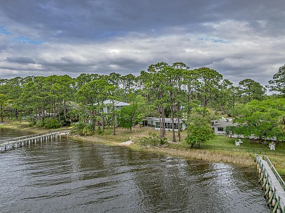 2nd image of 2669 Surf Rd
