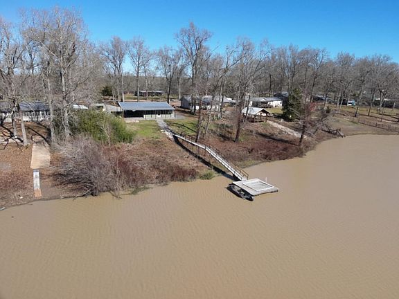 2nd image of 747 Passman Rd