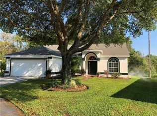 35600 Wickingham Ct, Zephyrhills, FL 33541