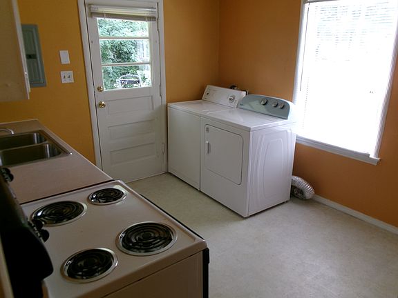 4th image of 7139 Westfield Blvd