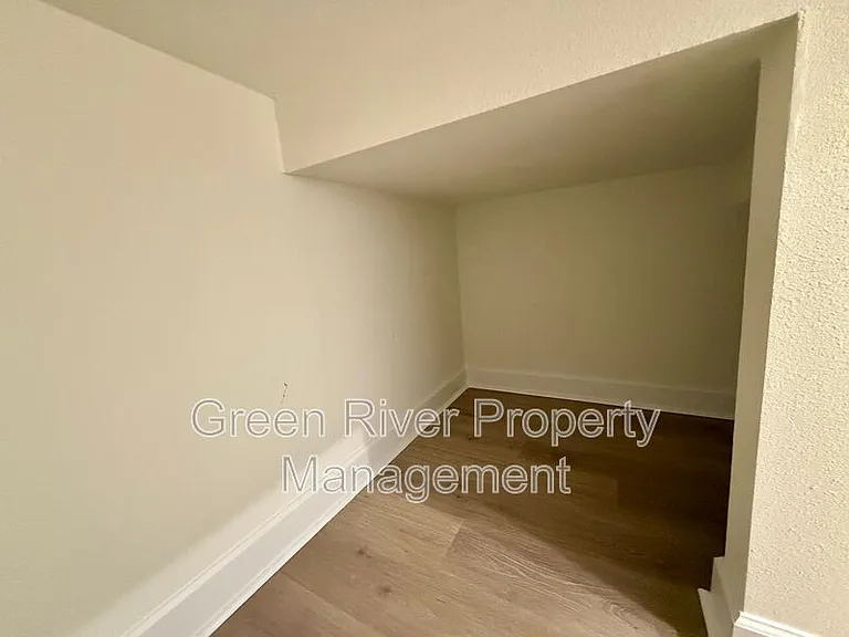 3435 Auvenshine Way — Photo 18