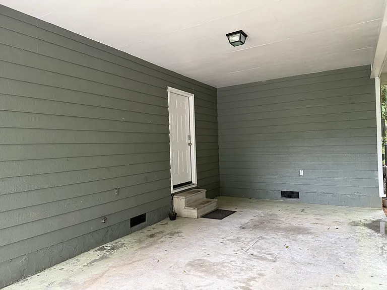 106 Lindsey Ct NE — Photo 4