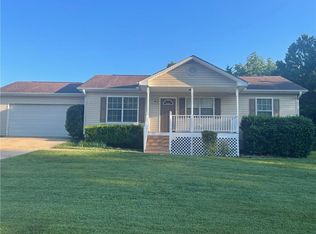 23 Weeping Willow Ln, Dawsonville, GA 30534