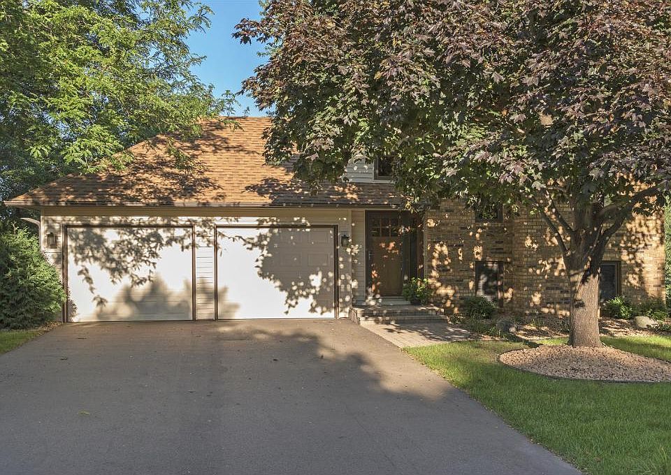 1st image of 5570 Quinwood Ln N