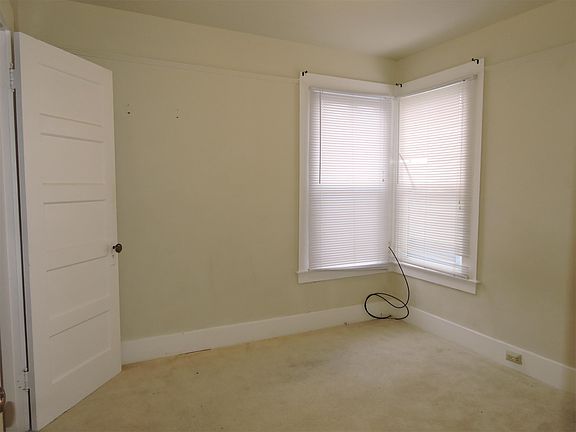 3rd image of 1223 44th Ave APT D