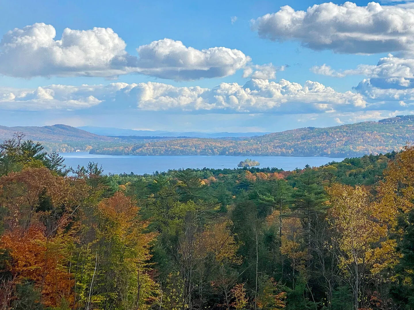 Mountain Top View — Photo 4